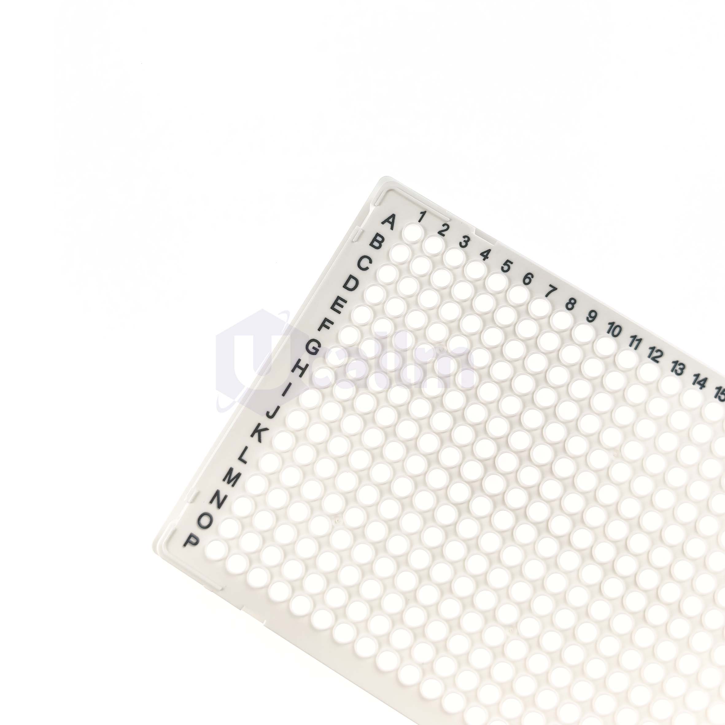 H2413-07I 40 µL 384 well Full skirt PCR plate, white PP wells, white PC frame, A24&P24 Notch-3